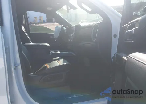 2021 GMC Sierra 1500 4Wd Standard Box At4 from USA, damaged, VIN 1GTU9EET4MZ176459